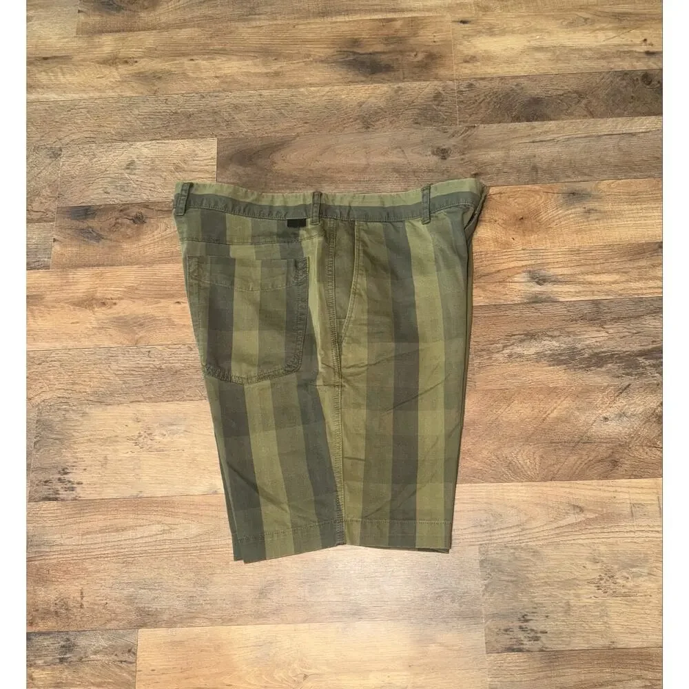 The north face men’s the narrow shorts